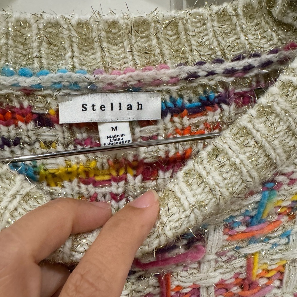 Stellah Multicolor Crew Neck Sweater - Picture 6 of 7